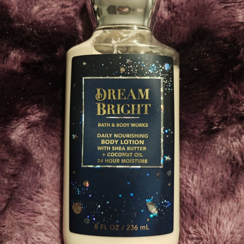 Bath & Body Works Dream Bright Body Lotion - Blue and Cream